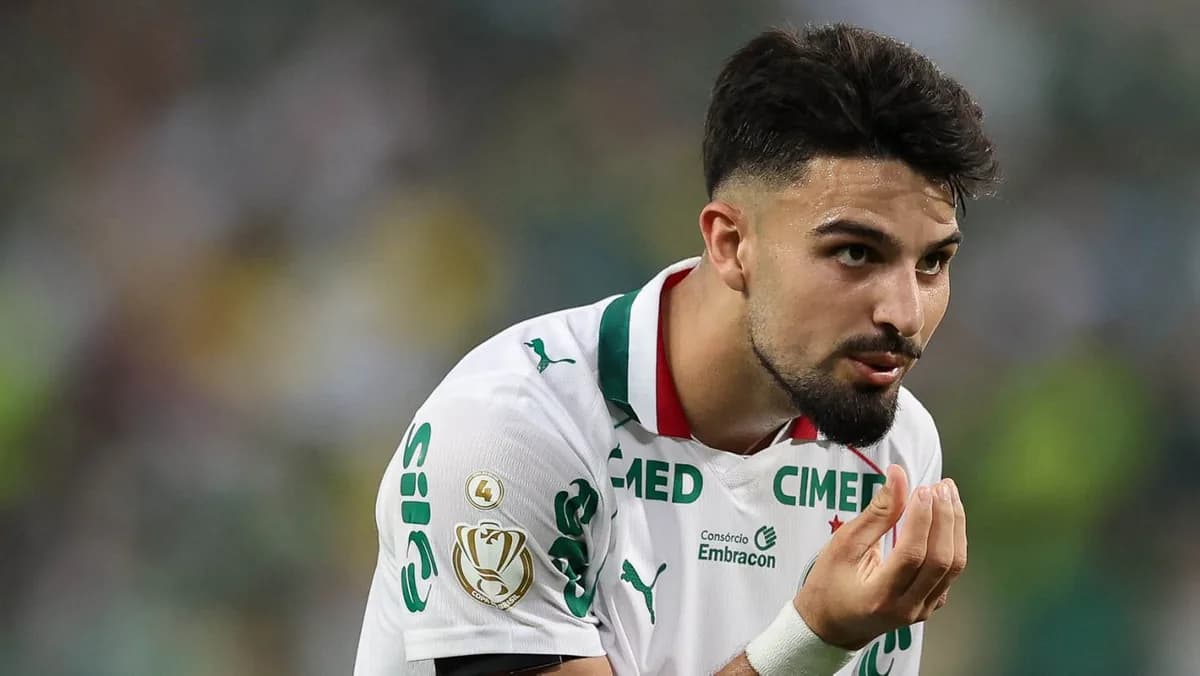 Flaco López faz história no Palmeiras e alcança marca inédita entre os artilheiros