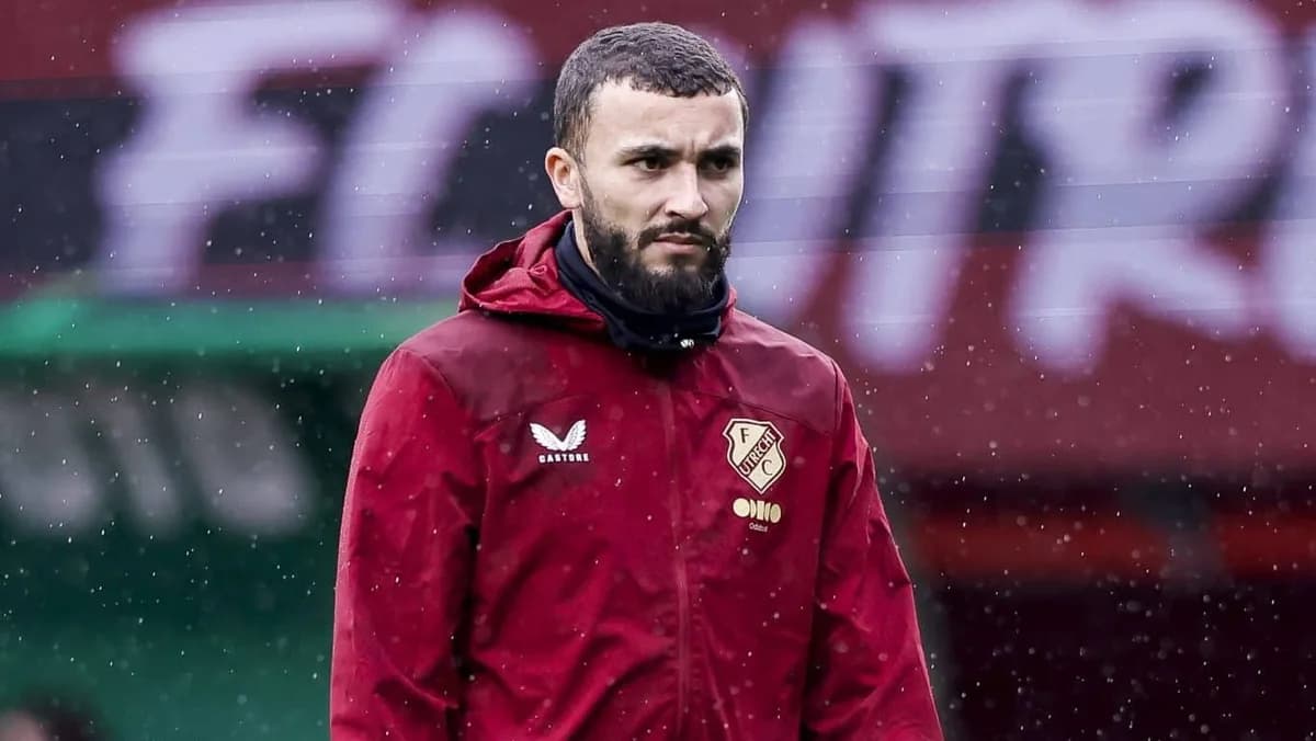 Corinthians encaminha acerto com Labyad e salário baixo chama atenção nos bastidores