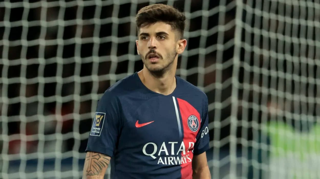 Lucas Beraldo é oferecido ao Palmeiras e Flamengo em 2026