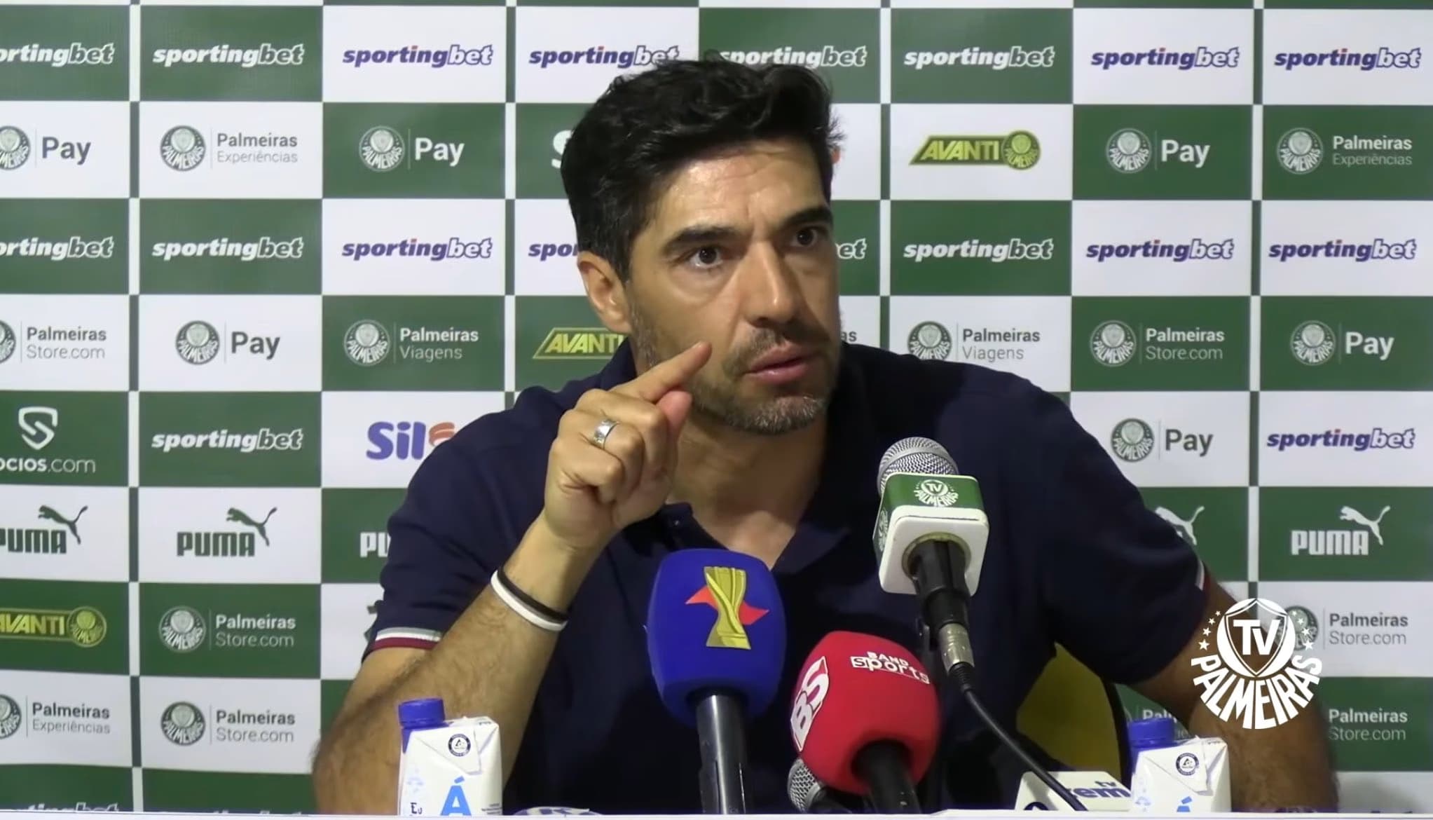 Abel Ferreira diz o que está faltando para o ataque do Palmeiras em 2025