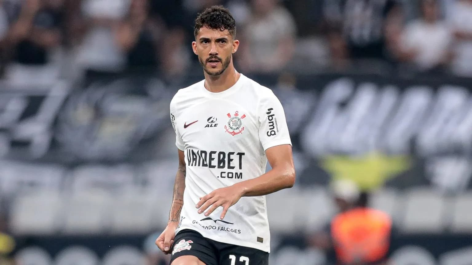 Gustavo Henrique recusou oferta do Fluminense para ficar no Corinthians