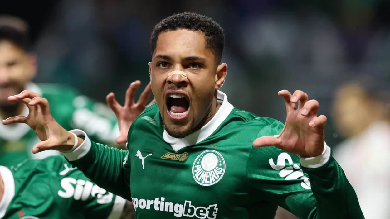 Palmeiras bate o pé após Vitor Roque ser disputado por 5 gigantes da Europa