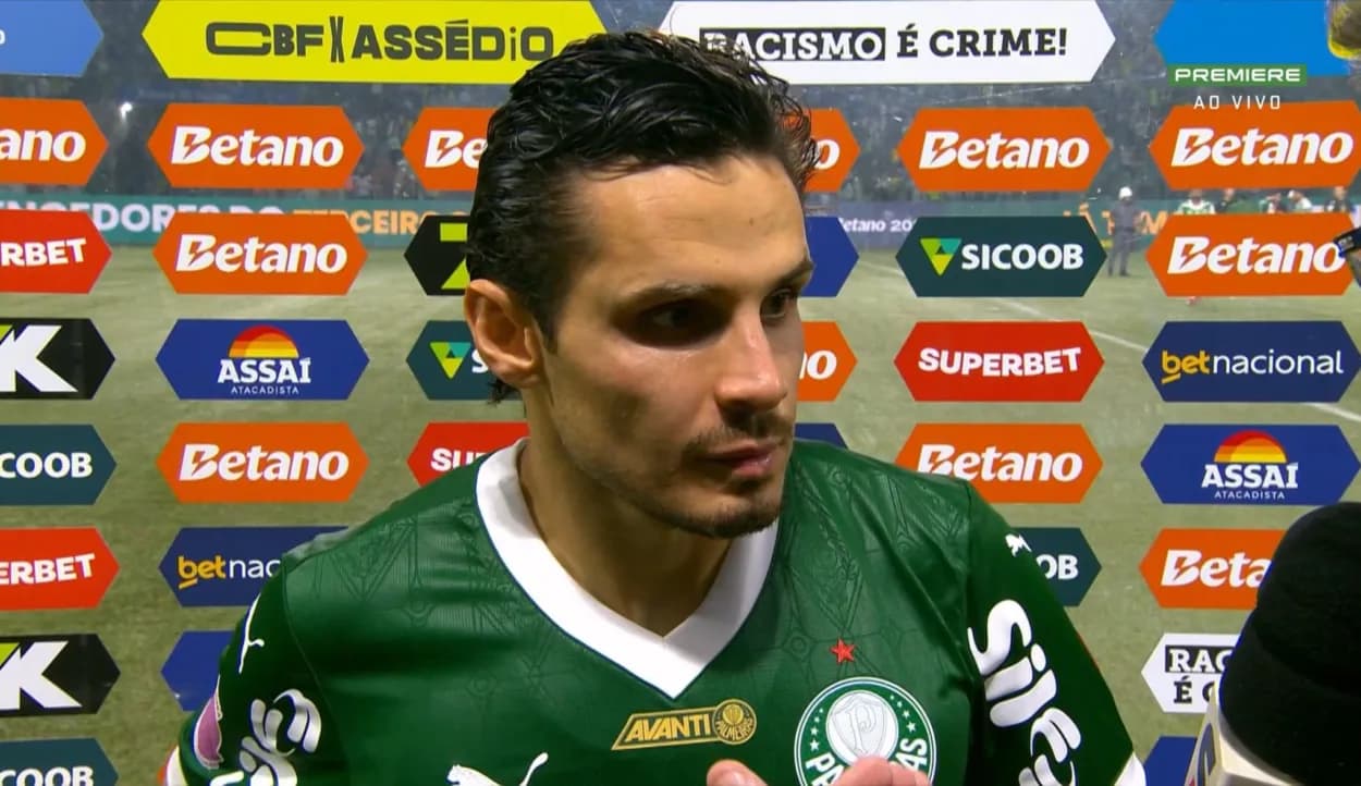 Raphael Veiga celebra vitória, gol e retorno de Bruno Rodrigues