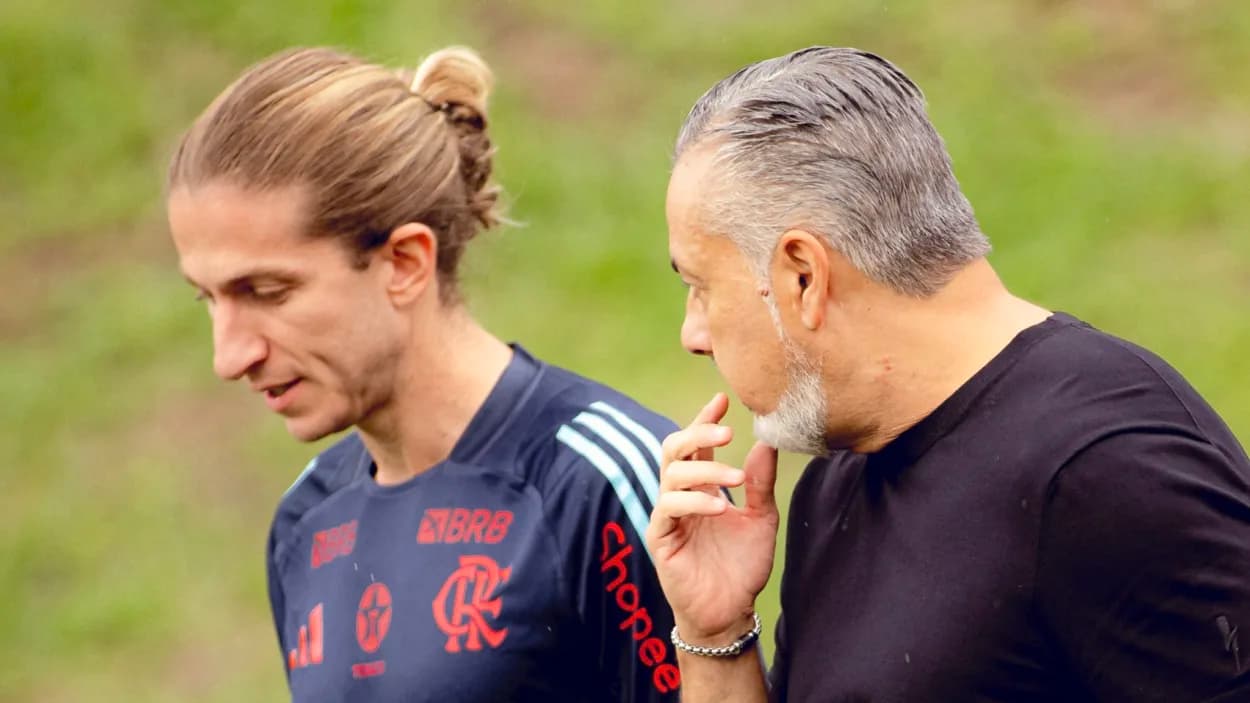 Flamengo mapeia carências e planeja até 5 reforços em 2026