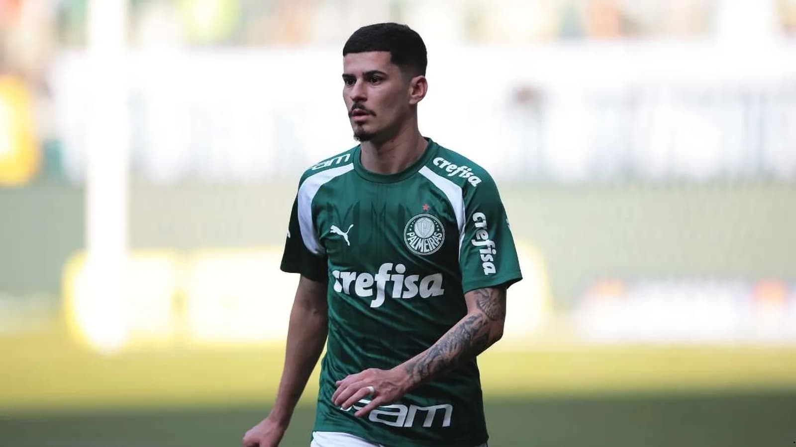Palmeiras projeta venda de Rômulo após valorização e mira lucro