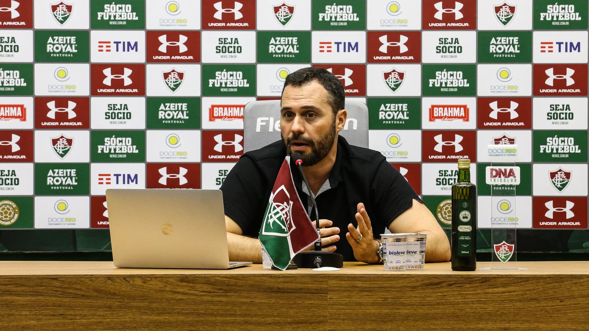 Fluminense define últimos detalhes para anunciar novo técnico