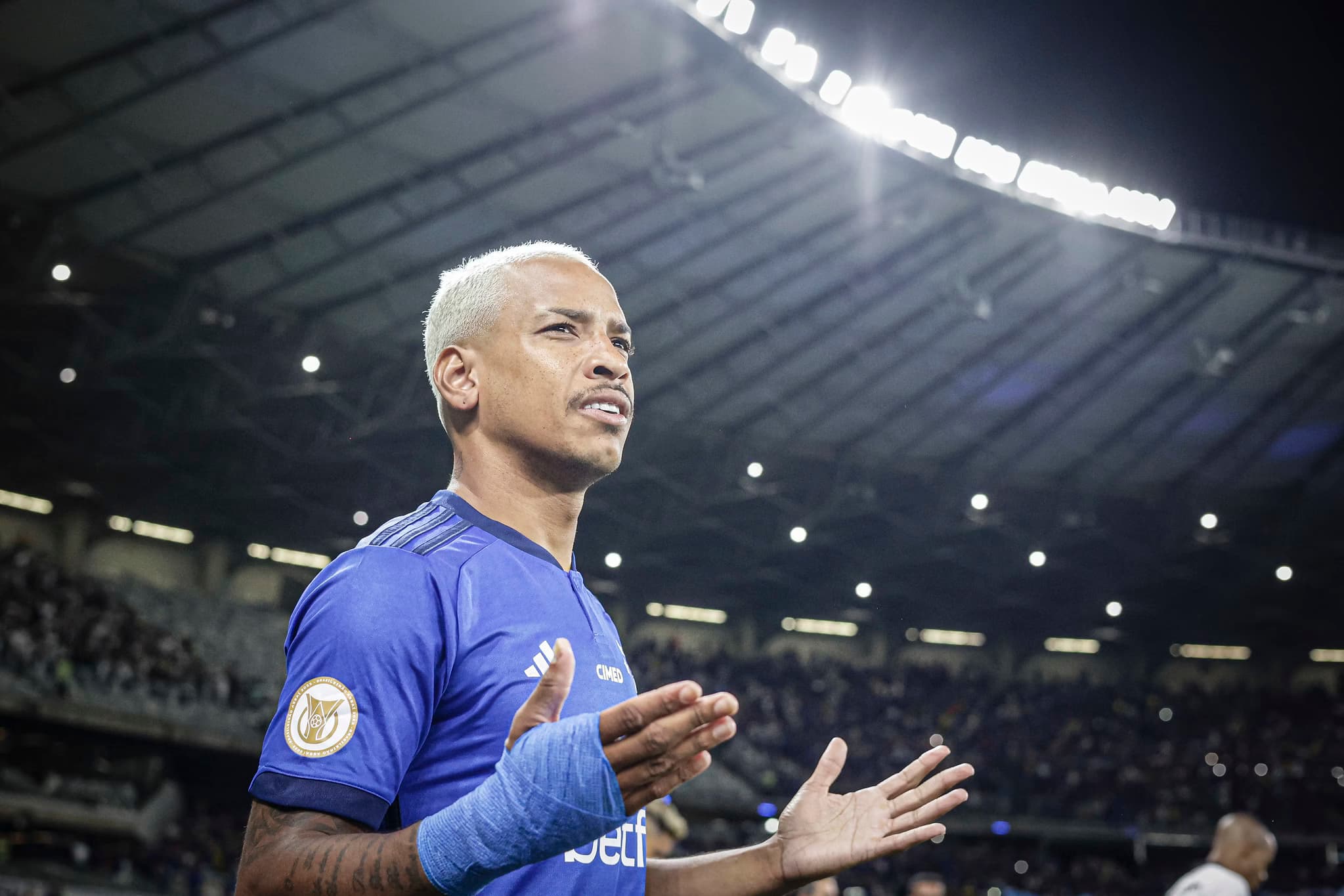 Cruzeiro informa ao Palmeiras preço mínimo para negociar Matheus Pereira