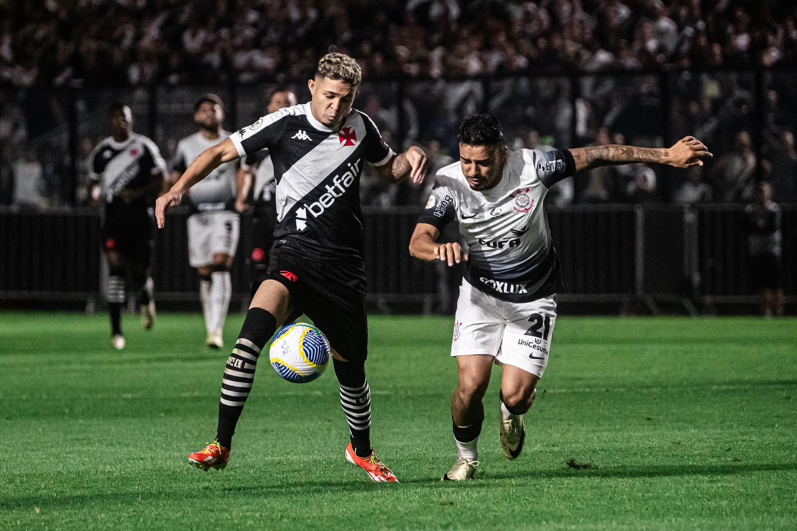 Corinthians x Vasco: como assistir, escalações e horário