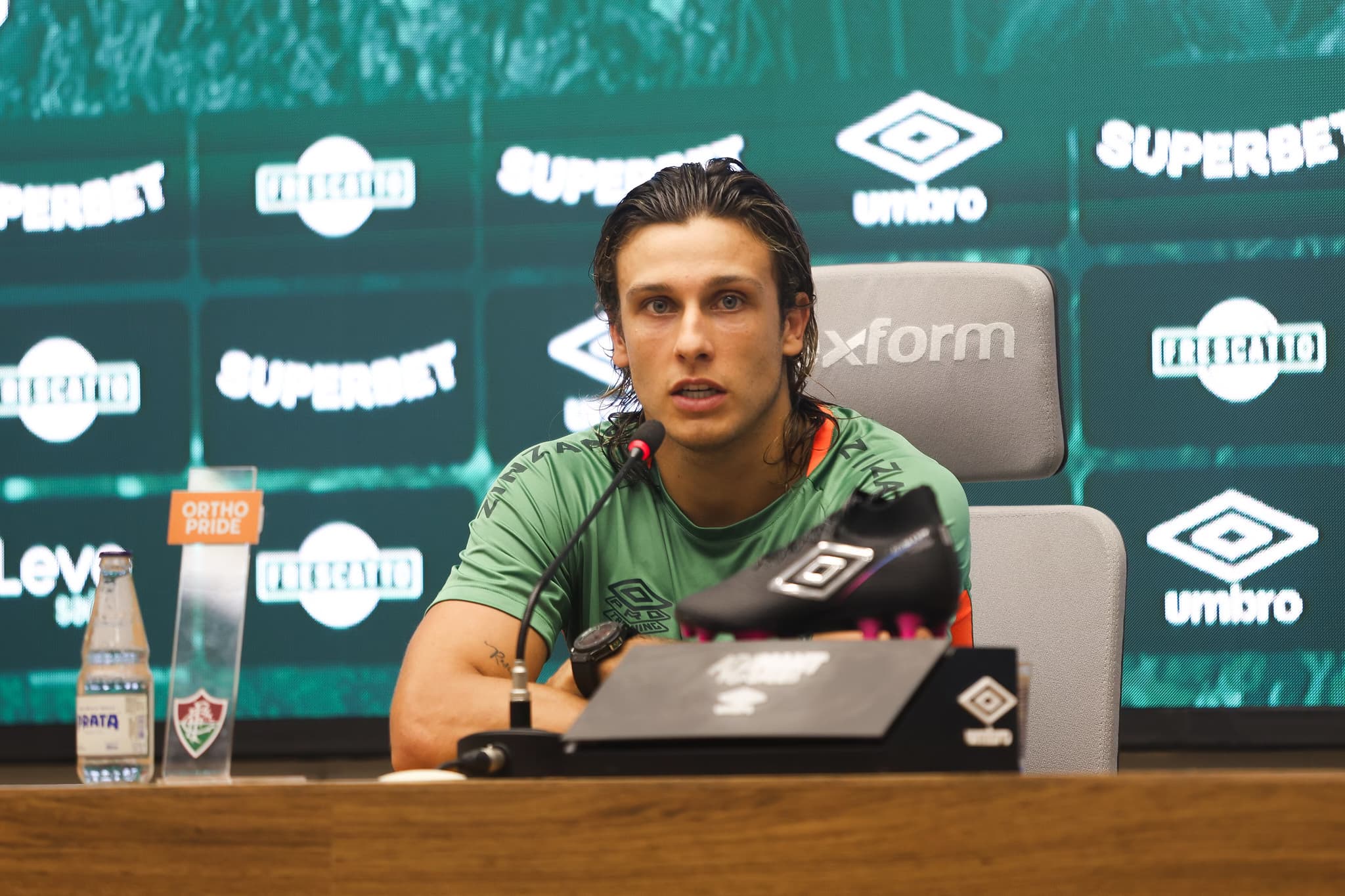 Reforço de R$ 37 milhões, Canobbio surpreende torcida do Fluminense com revelação sobre sua posição