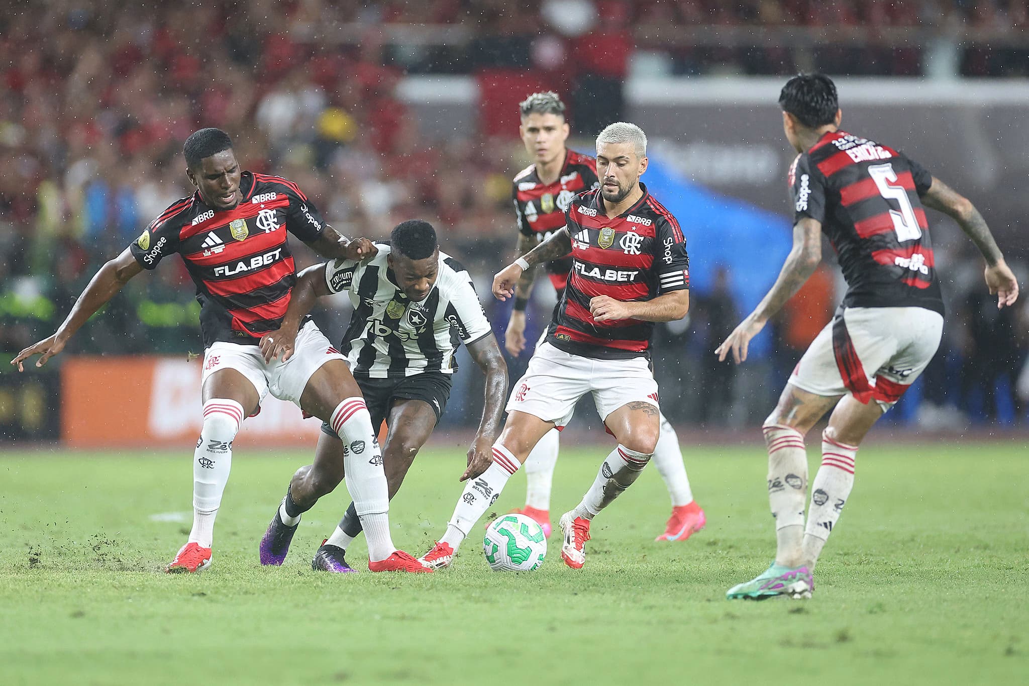 Flamengo x Botafogo: saiba como assistir ao vivo na TV