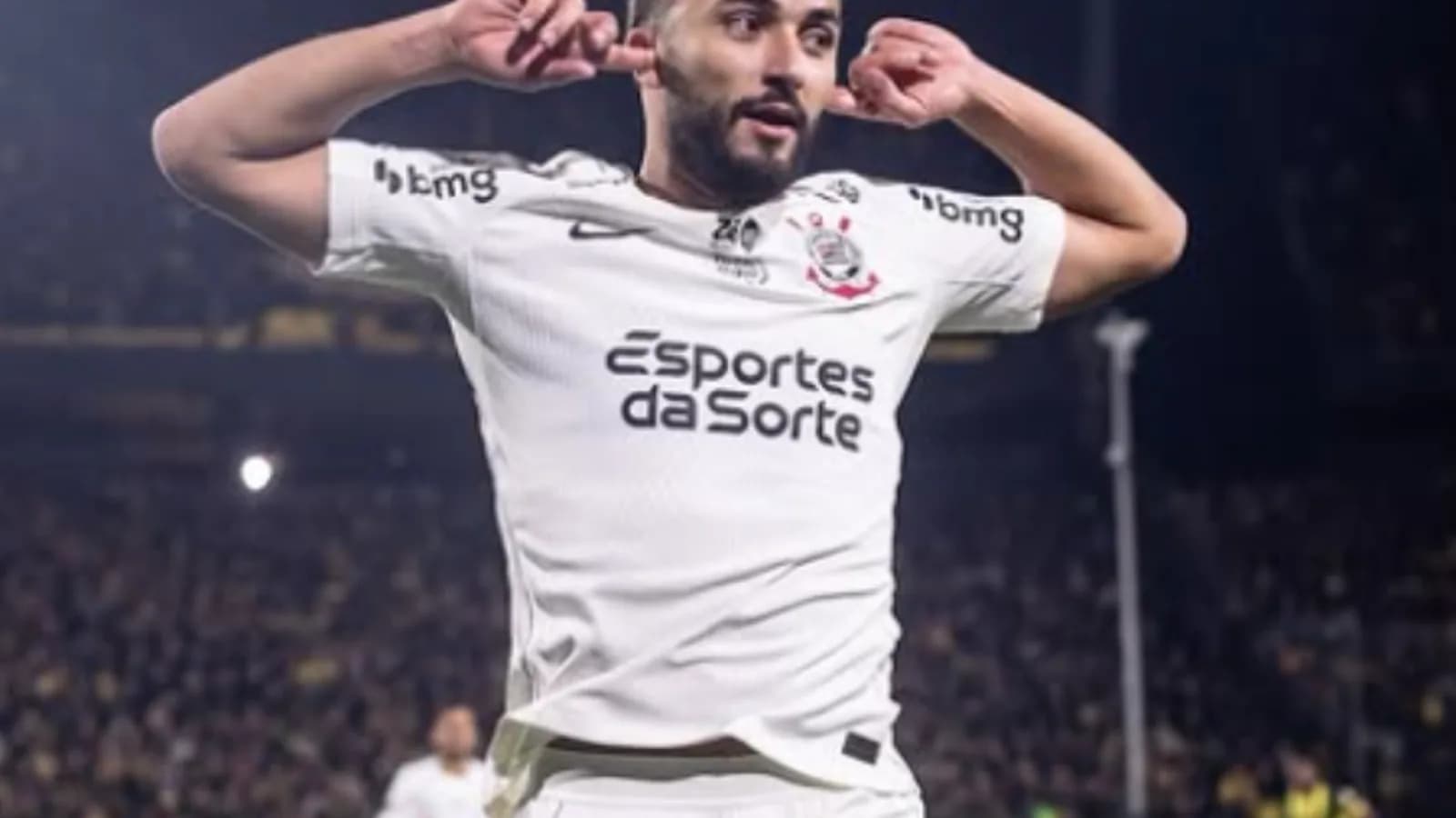 Corinthians estuda patrocínios por jogo para substituir máster até o fim do Brasileirão