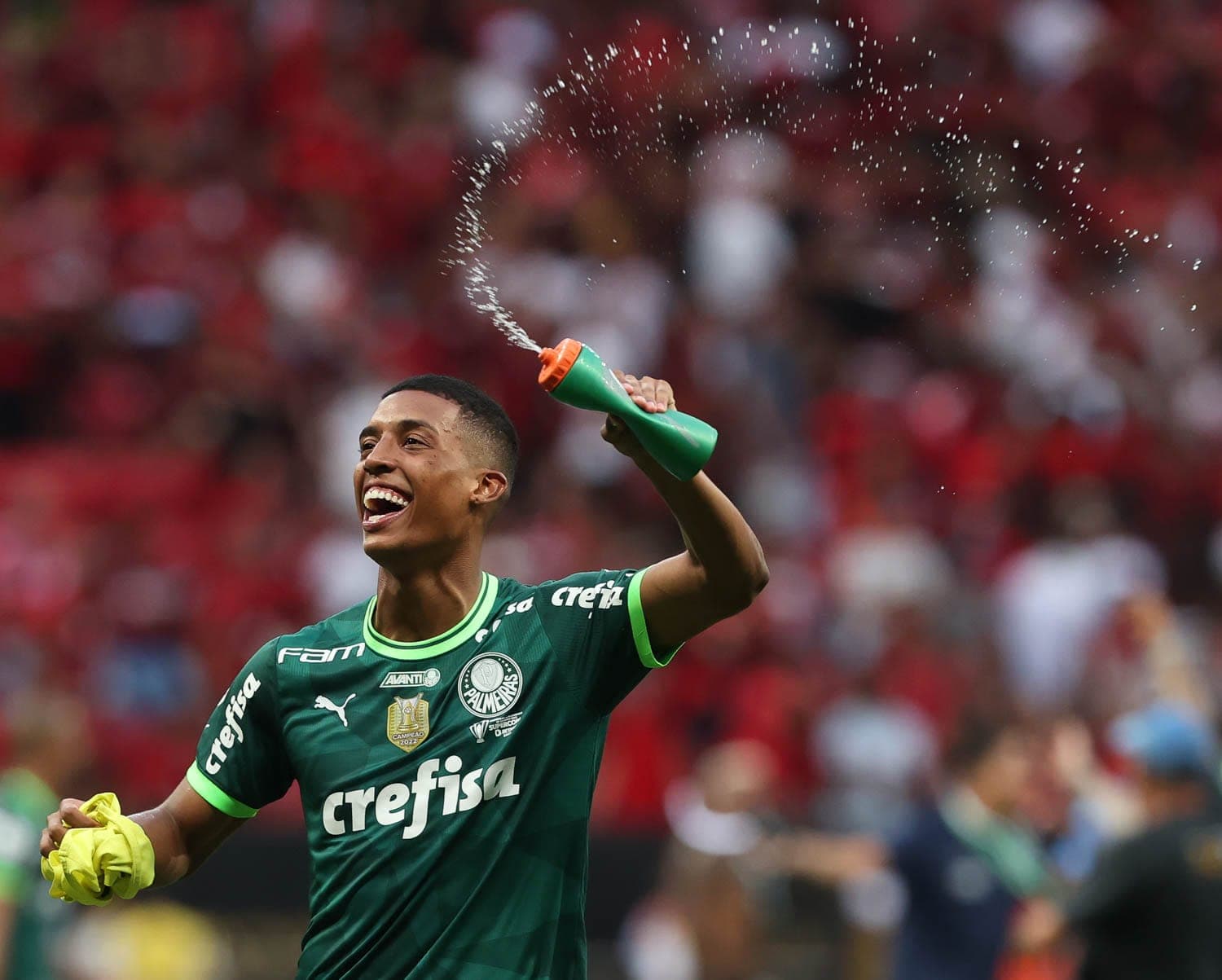 €7 milhões: Vanderlan está de malas prontas e destino surpreende o Palmeiras