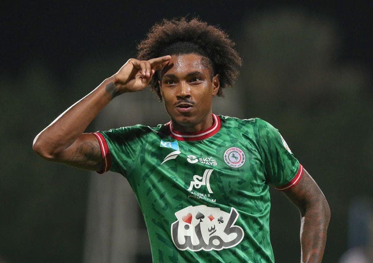 Vitinho, Corozo e Malcom: veja as últimas do mercado do Corinthians