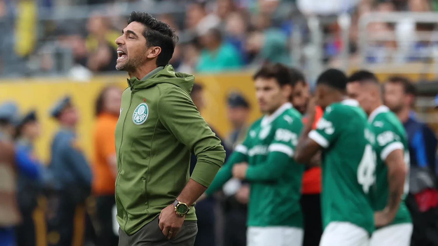 Palmeiras está escalado com novidades contra o Fluminense