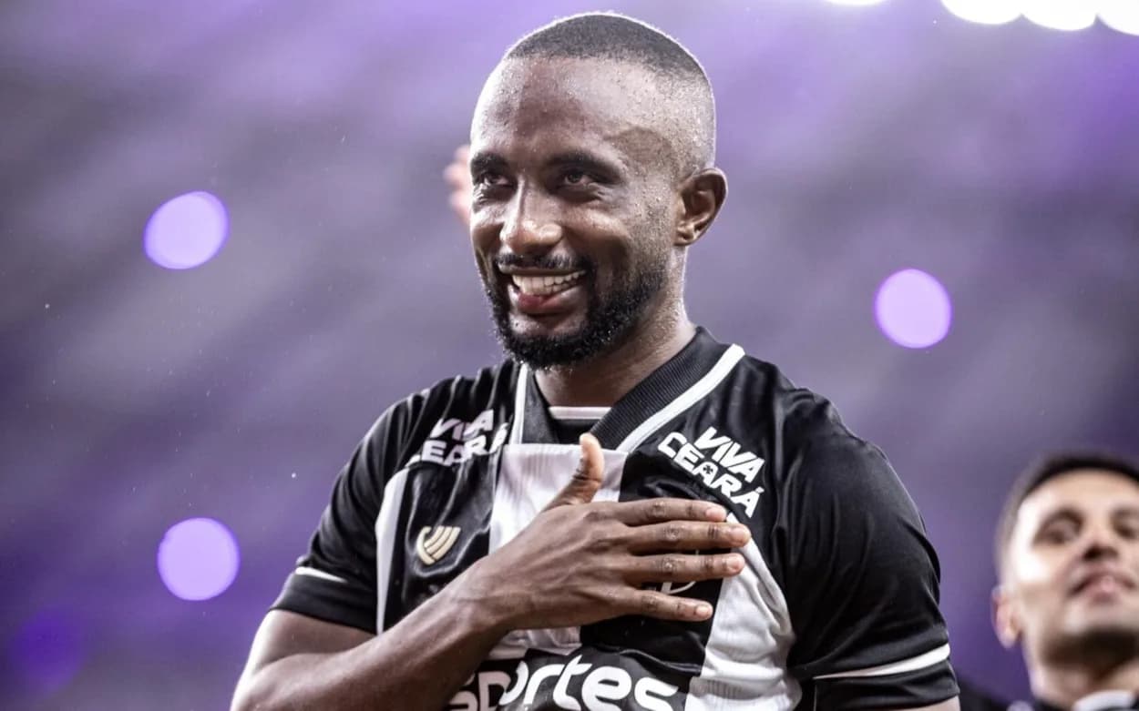 Mesmo sob transfer ban, Corinthians sonda Dieguinho, destaque do Ceará no Brasileirão