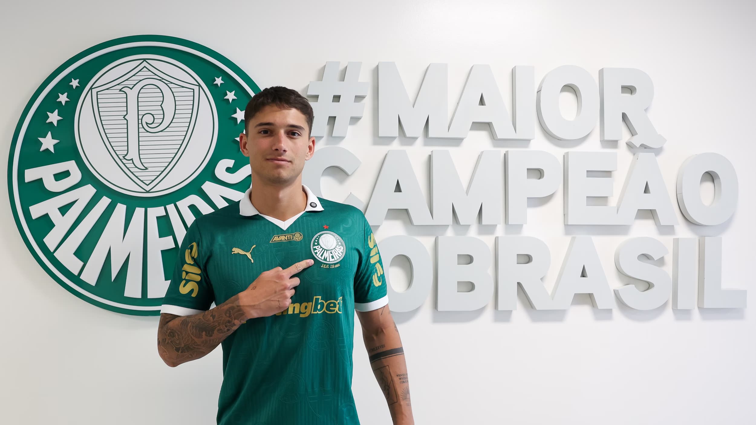 Emiliano Martinez não é o único e Palmeiras prepara pacotão com +3 reforços