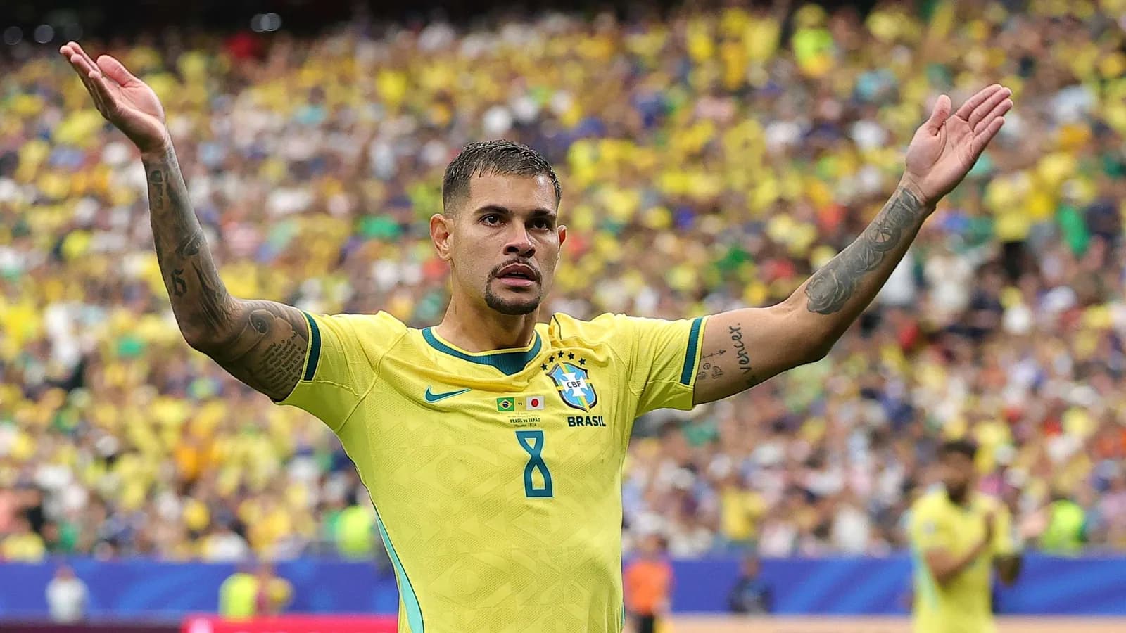 Bruno Guimarães elogia vitória do Brasil e reforça sonho pelo hexa
