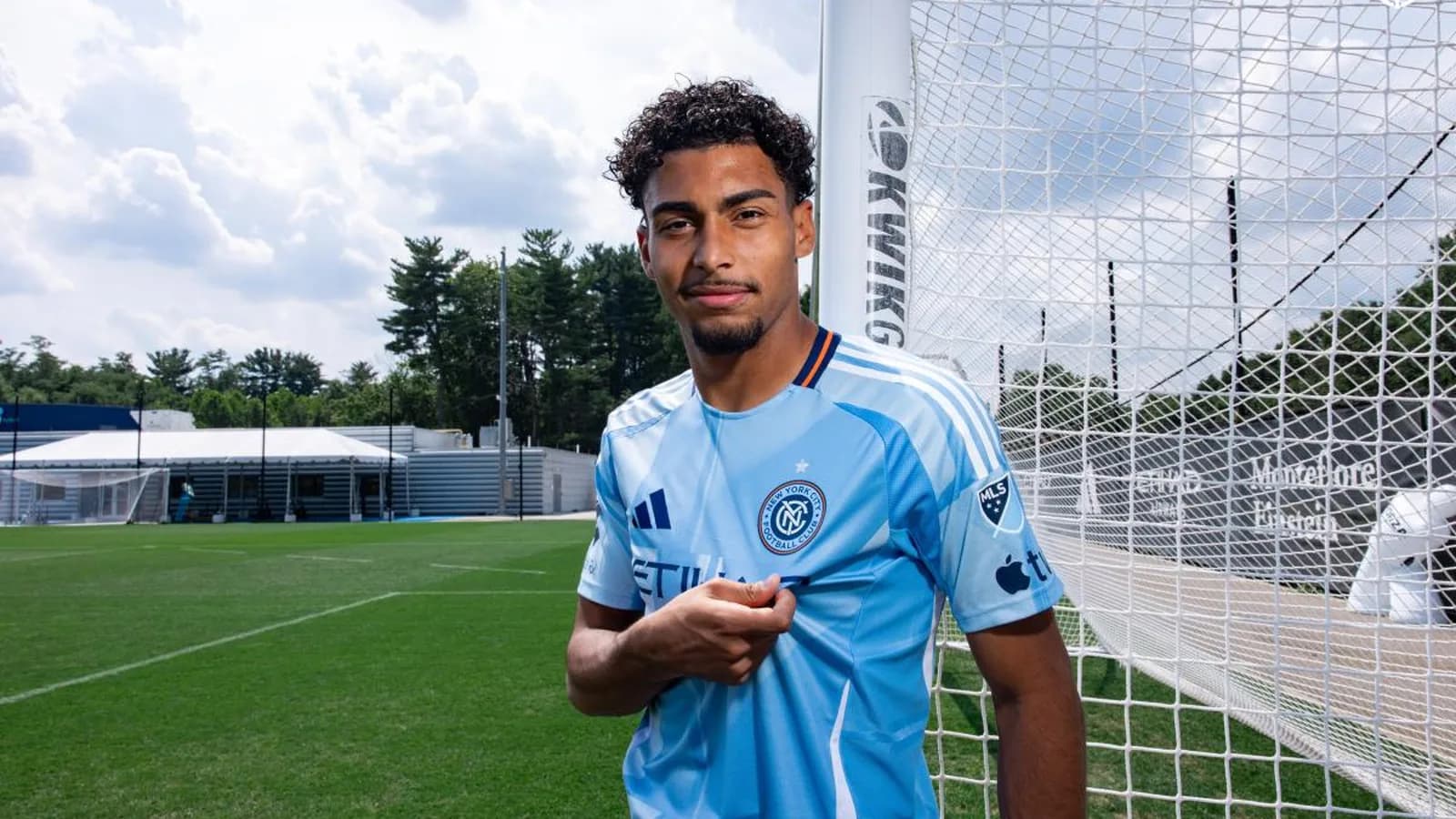 Palmeiras lucra milhões com saída de Luighi para o New York City