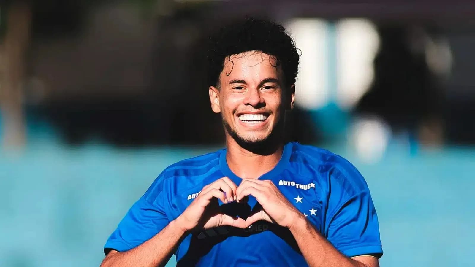 Palmeiras recebe resposta do Cruzeiro após proposta por Rhuan Gabriel