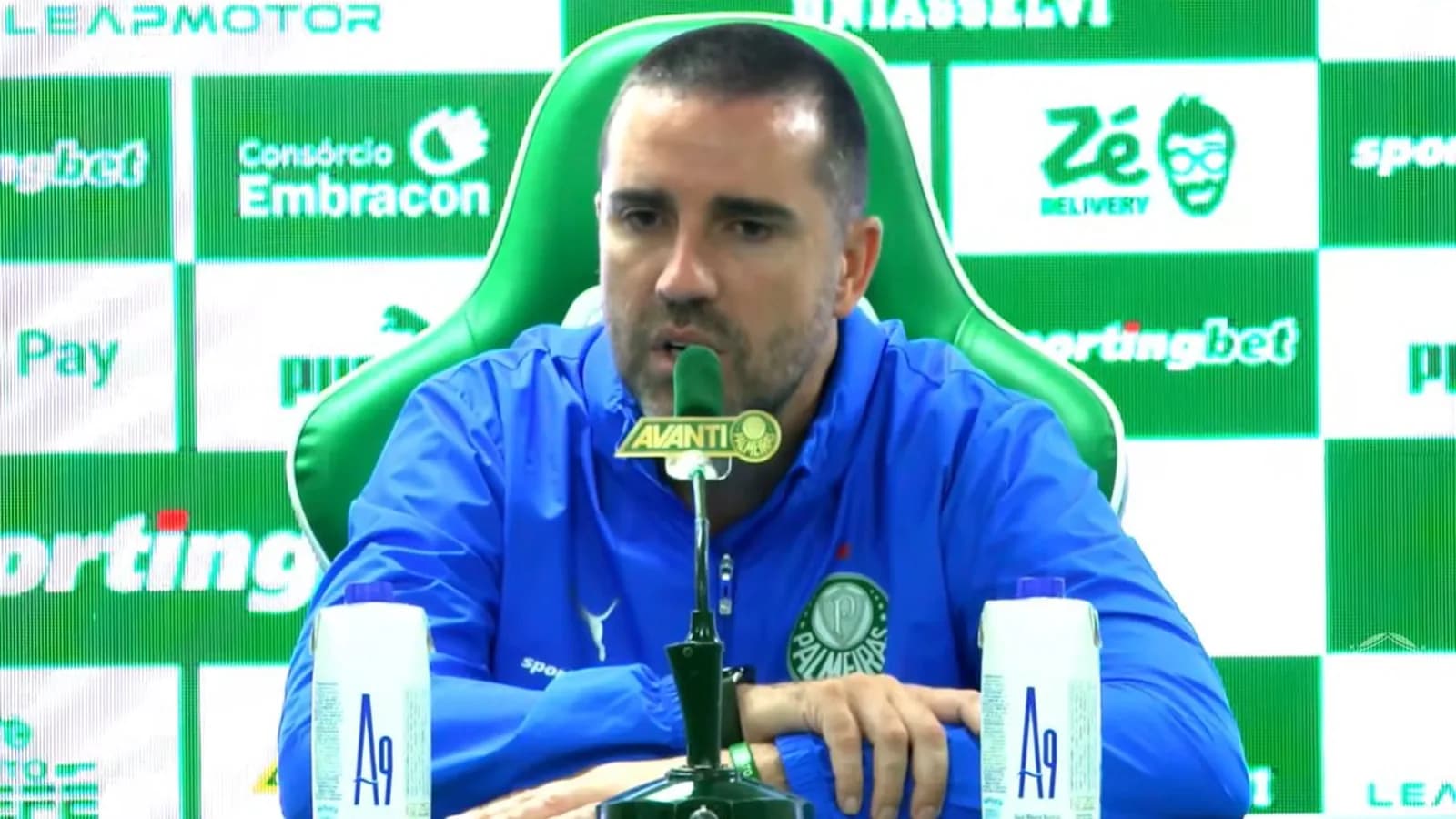 Palmeiras: João Martins comenta punição de Abel e faz reflexão sobre futebol brasileiro