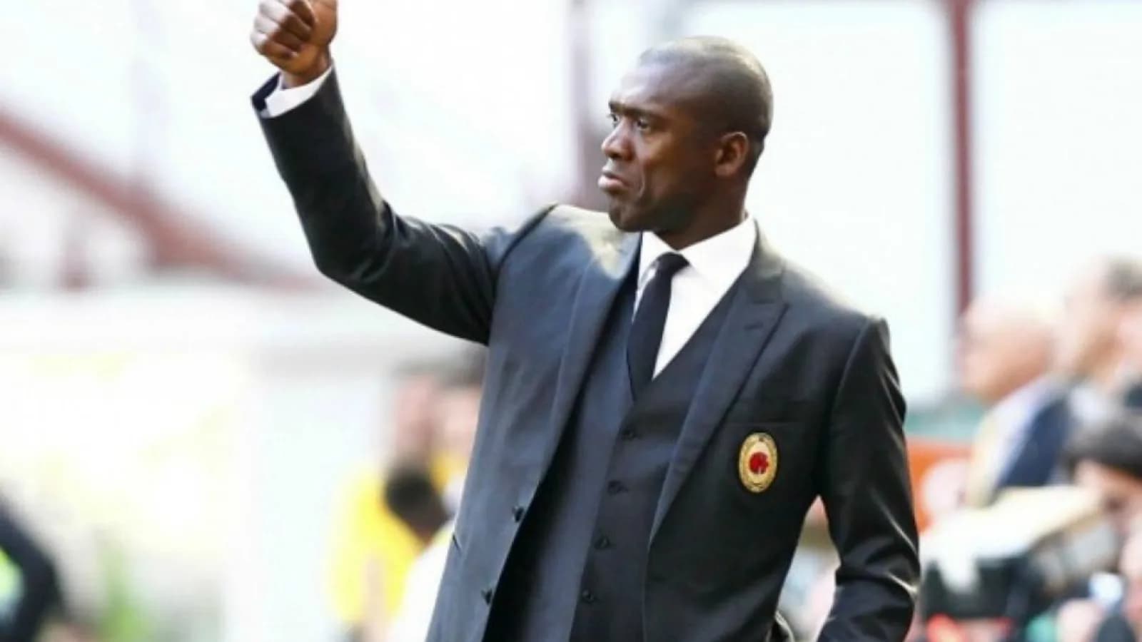 Corinthians vê nome de Seedorf circular nos bastidores da busca por treinador