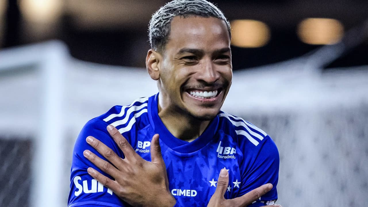 Alvo do Palmeiras, Matheus Pereira confirma desejo de sair do Cruzeiro: “Intenção era…”