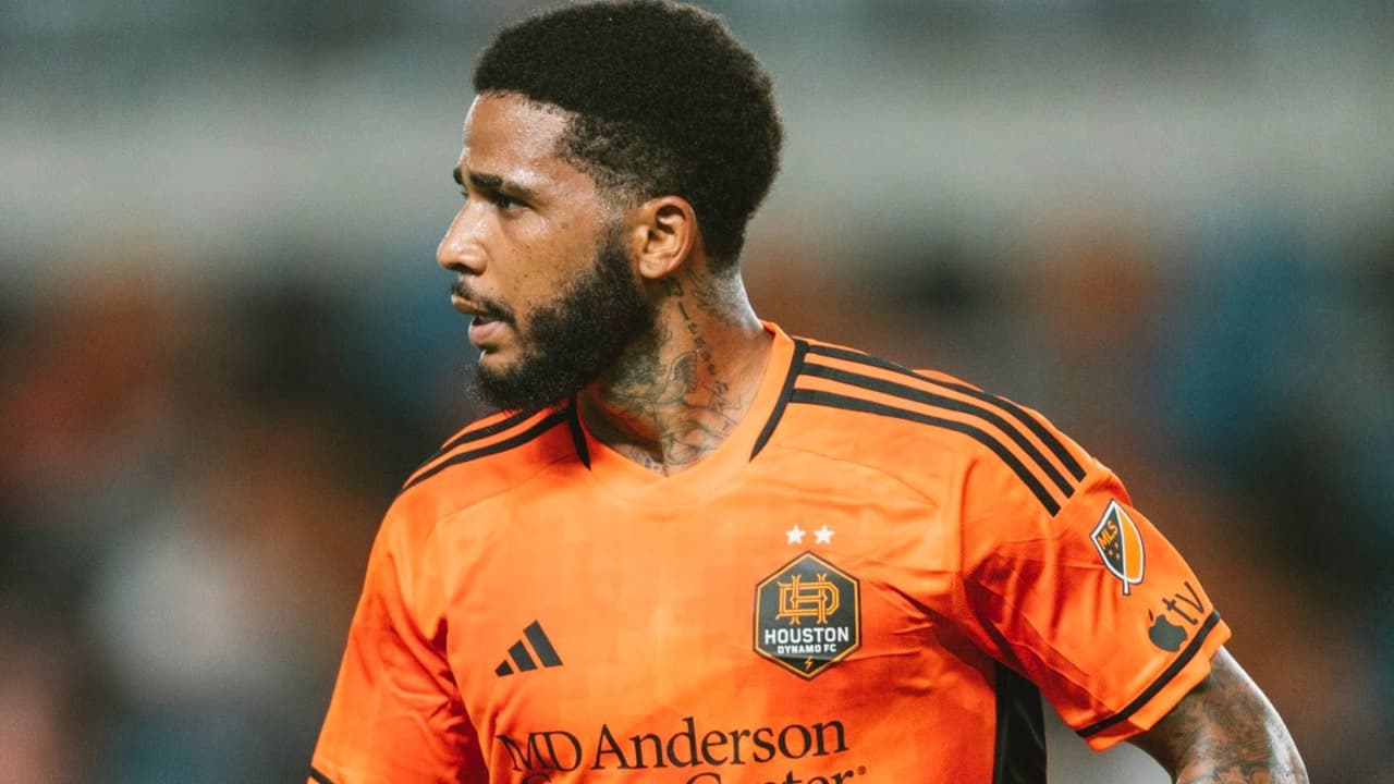 Palmeiras encaminha contratação de zagueiro que atua na MLS