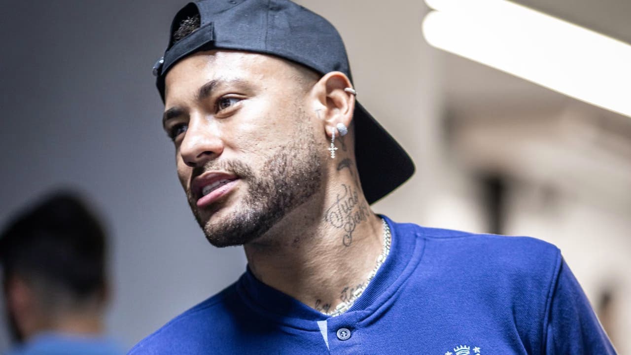 Neymar fica ou sai? CEO do Santos encerra silêncio sobre futuro de craque