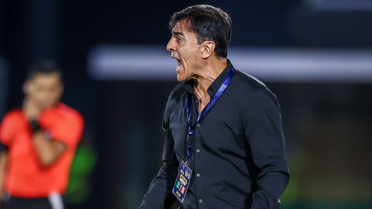 Grêmio: Quinteros tem desfalques de peso contra o Ceará