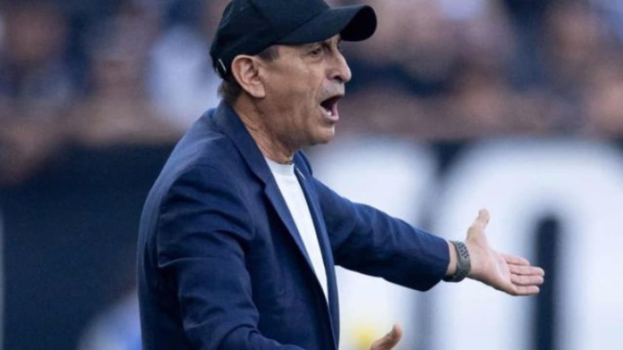 Ramón Díaz manda recado à torcida do Corinthians sobre problema do time