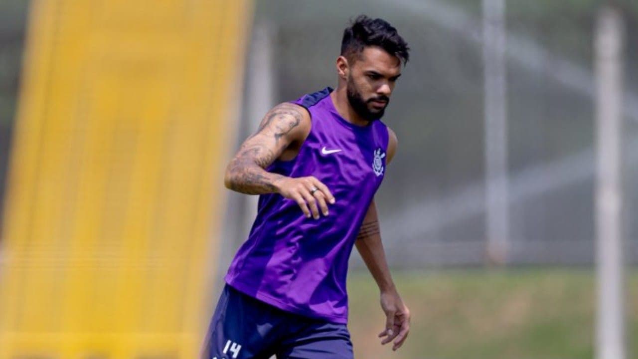 “ENGANOSA”; Jogador do Corinthians surpreende com declaração sobre final com Palmeiras