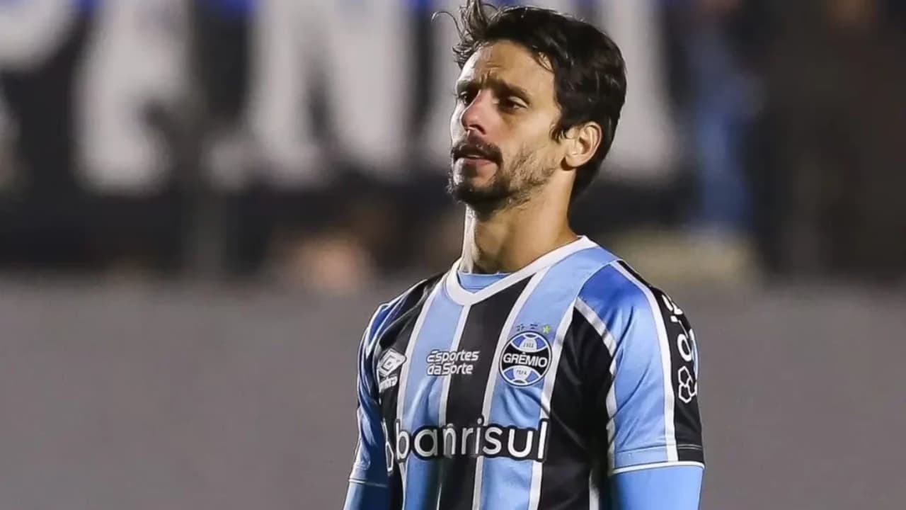 Ex-Flamengo e Grêmio, Rodrigo Caio entra na mira de time da Série B para 2025
