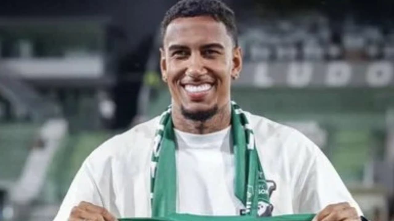 Botafogo acerta contratação de ex-atacante de Santos e Vasco