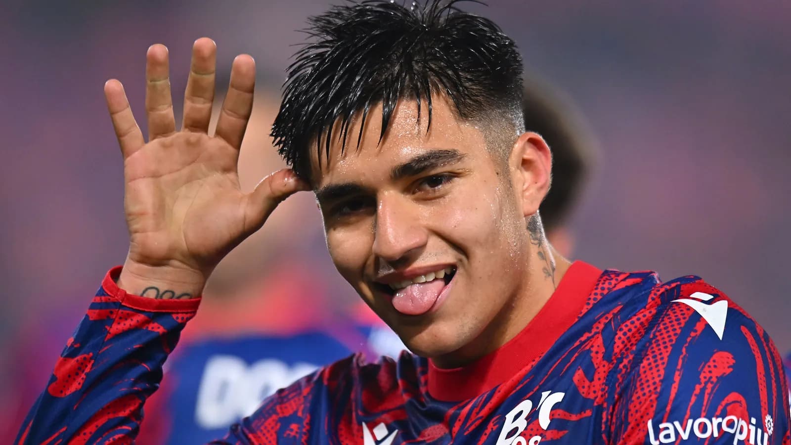 Flamengo monitora Santiago Castro, do Bologna, avaliado em €40 milhões