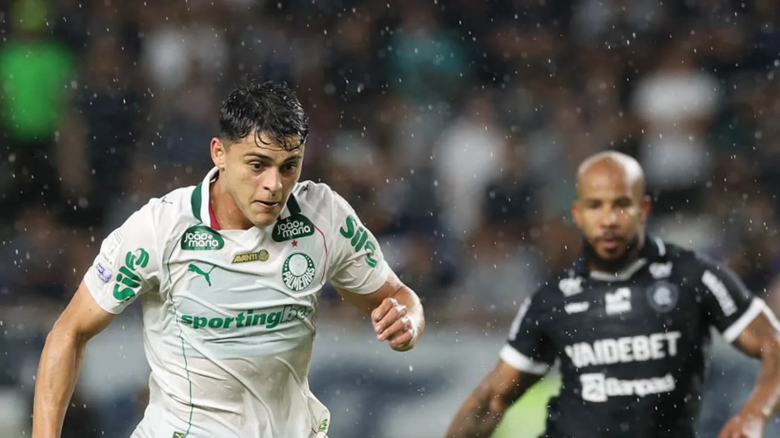 Áudio do VAR pode abrir caminho para anulação de jogo do Palmeiras
