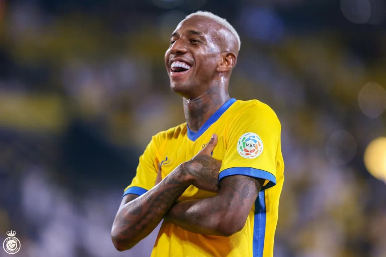 Corinthians vê concorrência crescer por Talisca e fica em alerta para 2026