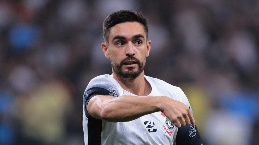 Igor Coronado dispara após empate do Corinthians diante do América de Cali