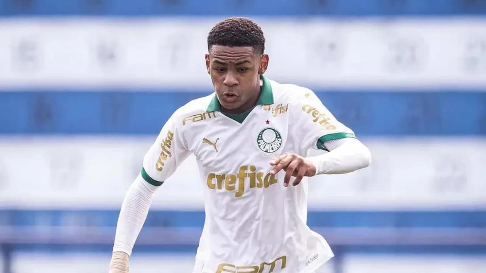 Palmeiras pode faturar alto com joia cobiçada por 7 clubes europeus