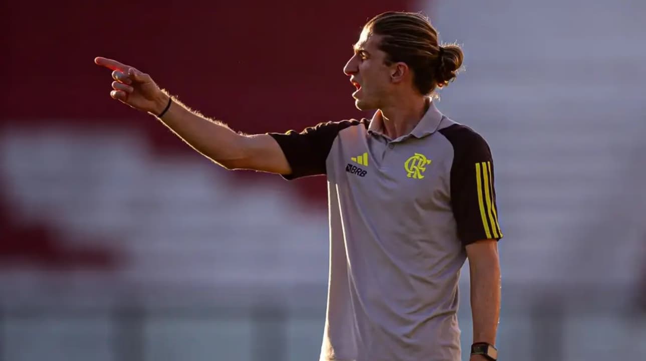 Filipe Luís, do Flamengo, encerra silêncio sobre interesse da Seleção Brasileira