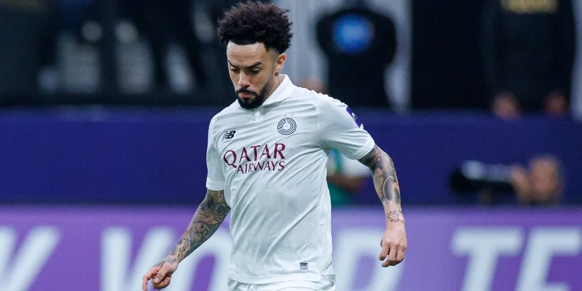 Claudinho revela bastidores de negociações com Palmeiras e Flamengo