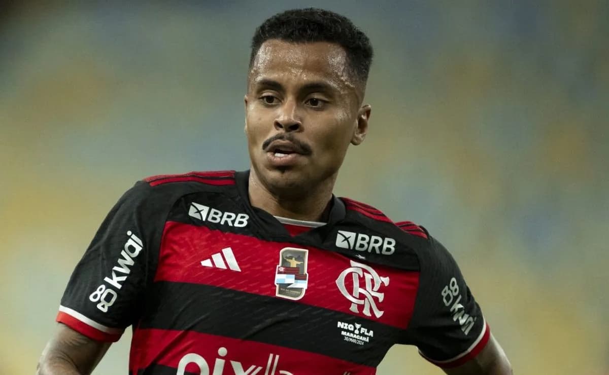 Alvo do São Paulo, Allan tem futuro indefinido no Flamengo