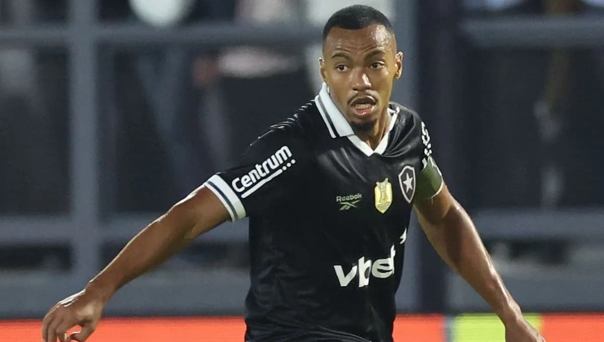 Marlon Freitas recebe aval de John Textor e vai reforçar o Palmeiras