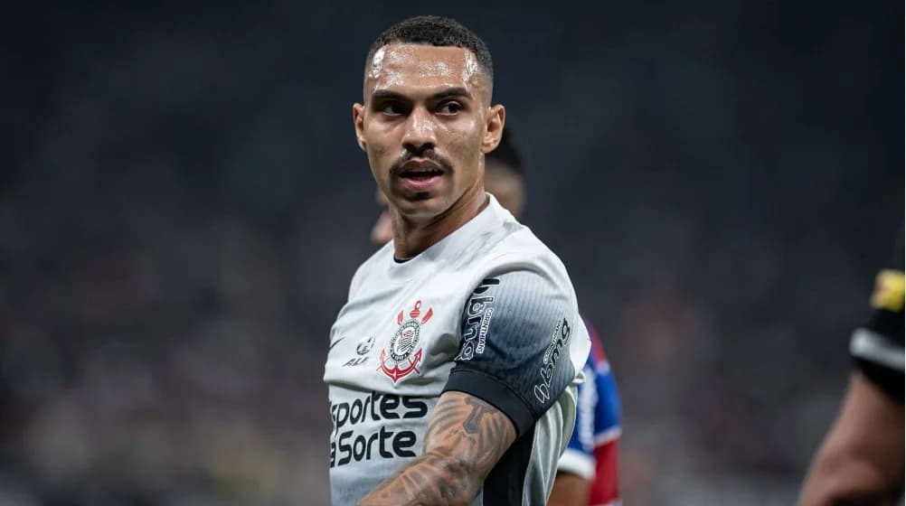 Matheuzinho dispara após marcar gol de empate do Corinthians pela Sul-Americana