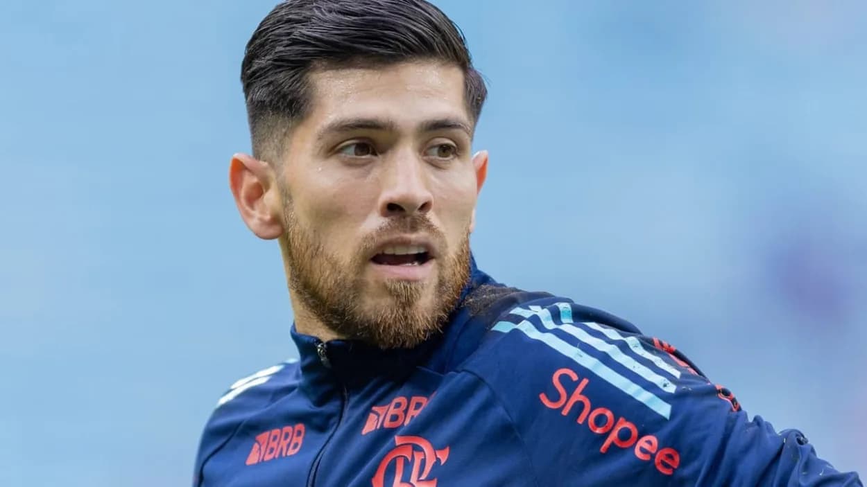 River Plate mira Rossi e De La Cruz, do Flamengo, em 2026