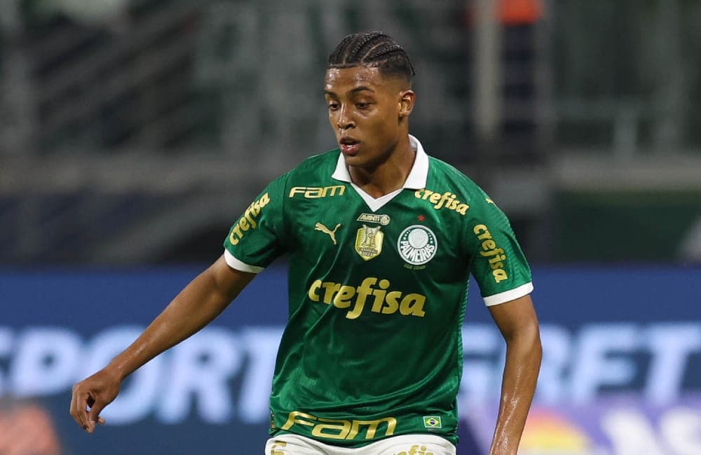 Vanderlan pode ser negociado e Palmeiras define novos alvos para a lateral-esquerda