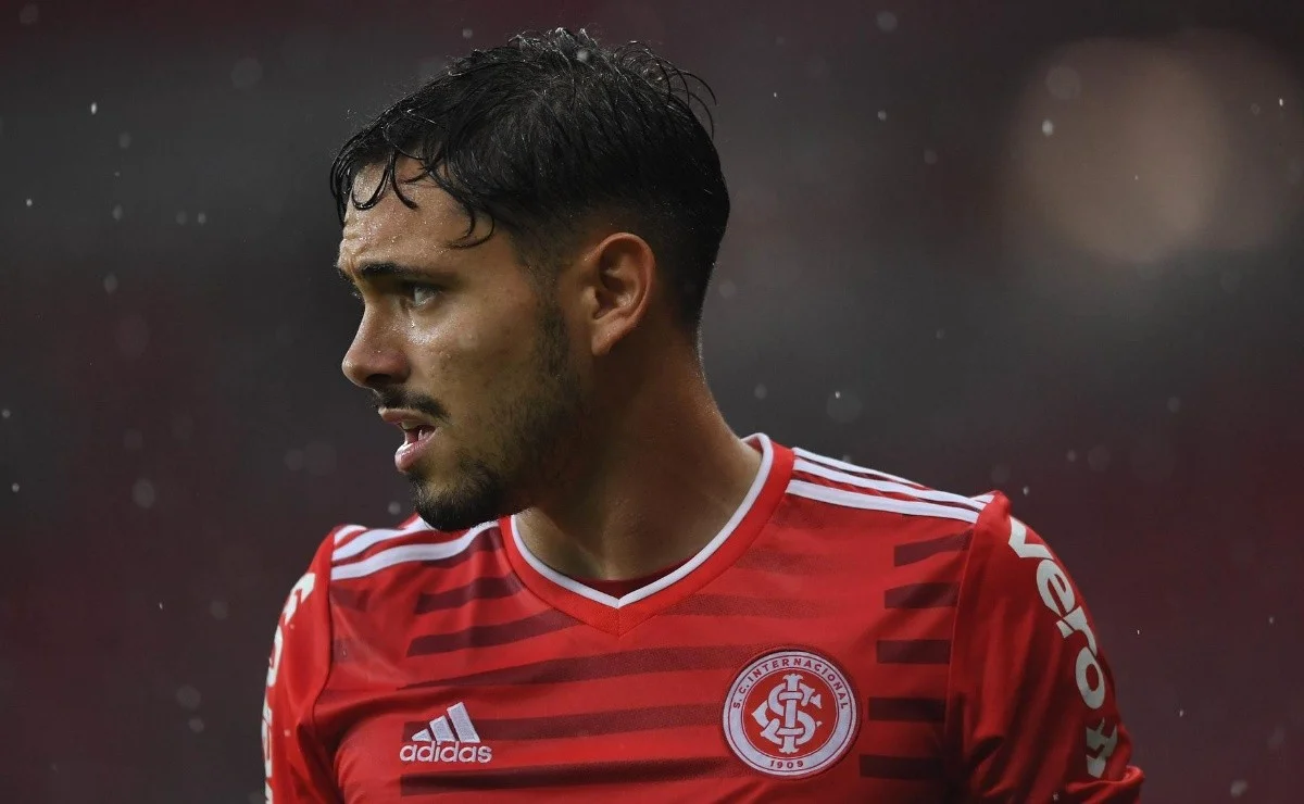 Inter é irredutível em sua decisão após investida do Palmeiras para fechar com Maurício Mauricio