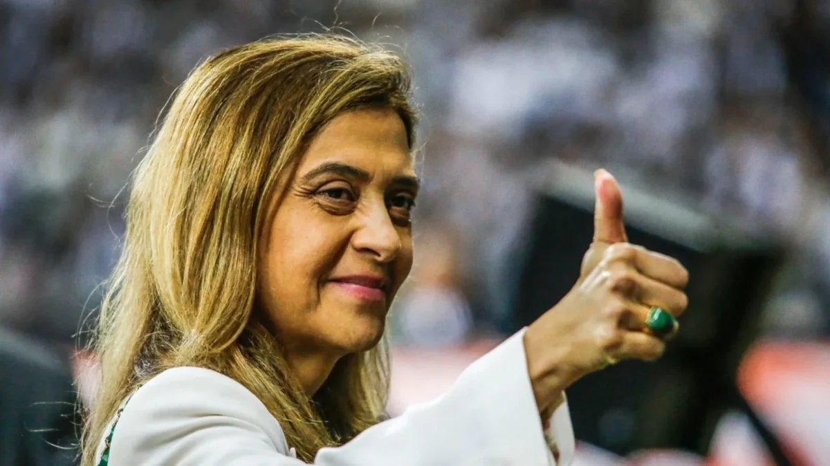 Presidente do Palmeiras esclarece declaração polêmica e manda indireta a dirigentes rivais Leila Pereira Palmeiras