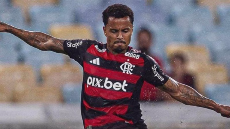 Flamengo responde após investida do Pumas pelo Allan