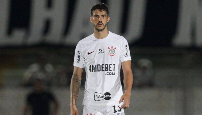 Gustavo Henrique decide após oferta para jogar no Fluminense