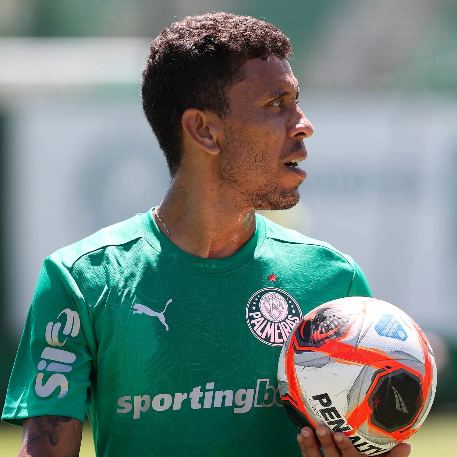 Marcos Rocha está de malas prontas após decisão do Palmeiras "Ele não terá..." Marcos Rocha Palmeiras